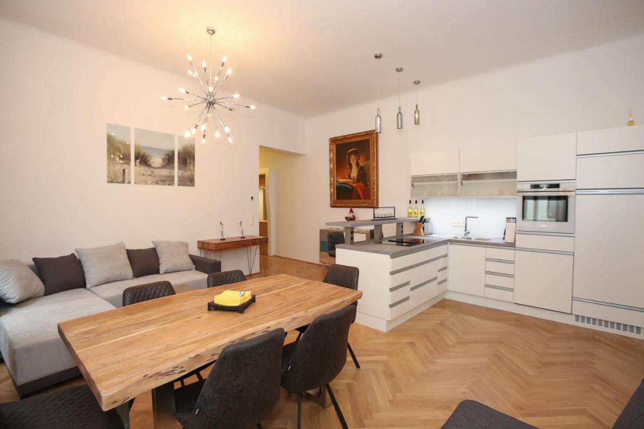 Luxusapartment Altes Rathhaus Vienna Exterior photo